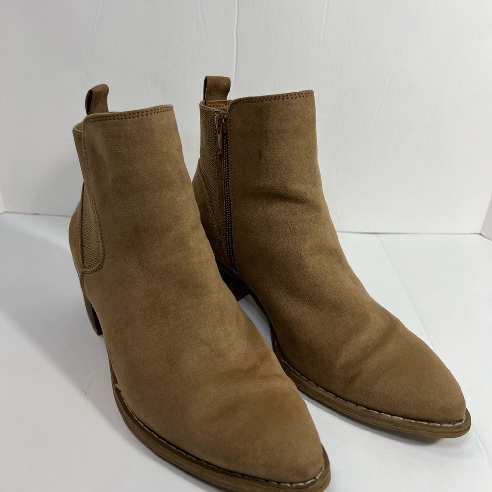 Universal Thread Women's Anya Ankle Boots Memory Foam Insole Tan Size 8 1/2 - Picture 11 of 13